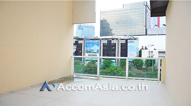 11  Office Space For Sale in Silom ,Bangkok BTS Sala Daeng AA13163